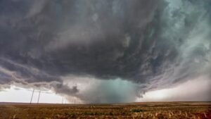 Erek Erek Angin Topan 2D 3D 4D Menurut Buku Mimpi Terbaru 2025