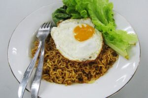 Erek Erek Makan Mie Goreng 2D 3D 4D Menurut Buku Mimpi Terbaru 2025