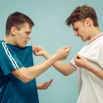 Erek Erek berkelahi dengan teman 2D 3D 4D Menurut Buku Mimpi Terbaru 2025