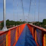 Erek Erek Berjalan di Jembatan Gantung 2D 3D 4D Menurut Buku Mimpi Terbaru 2025