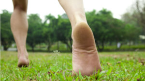 Erek Erek Berlari Tanpa Alas Kaki 2D 3D 4D Menurut Buku Mimpi Terbaru 2026