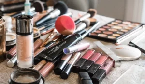 Erek Erek Kosmetik 2D 3D 4D Menurut Buku Mimpi Terbaru 2025