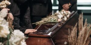 Erek Erek Melihat Mayat Dalam Peti 2D 3D 4D Menurut Buku Mimpi Terbaru 2025