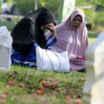 Erek Erek Menangis Di Pemakaman 2D 3D 4D Menurut Buku Mimpi Terbaru 2025