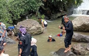 Erek Erek Menangkap Ikan Di Sungai 2D 3D 4D Menurut Buku Mimpi Terbaru 2025