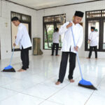 Erek Erek Menyapu Masjid 2D 3D 4D Menurut Buku Mimpi Terbaru 2025